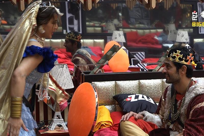 Bigg Boss season 11, bigg boss, bigg boss highlights, Salman Khan, Arshi Khan, hina Khan, Sapna Choudhury, Hiten tejwani, Shilpa Shinde
