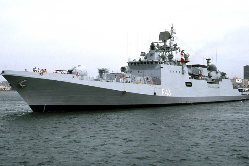 Indian Navy thwarts pirate attack, Indian Navy thwarts pirate attack in Gulf of Aden, Indian Navy thwarts pirate attack watch pictures, INS Trishul, INS Trishul has thwarted the attack, Indian ship MV Jag Amar