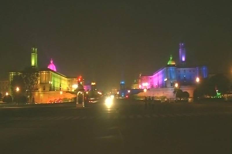 Diwali 2017 celebrations, Diwali 2017 celebrations Raisina Hill including Rashtrapati Bhawan, Diwali 2017 celebrations, Swaminarayan Akshardham temple in Gandhinagar, Akshardham Temple in Delhi, Golden Temple
