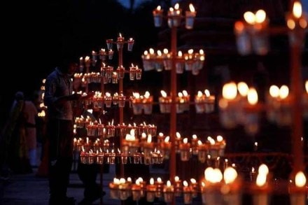 Diwali is not just the festival of lights but also a time for everyone to come together, and celebrate this wonderful festival with all their loved ones. (File Photo/Reuters) Diwali is not just the festival of lights but also a time for everyone to come together, and celebrate this wonderful festival with all their loved ones. (File Photo/Reuters)