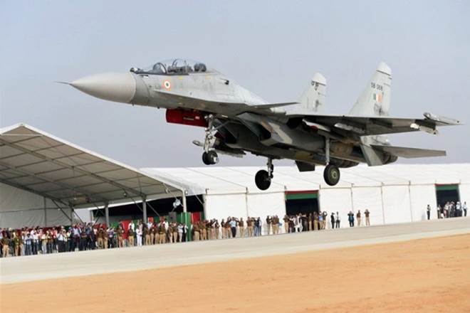 Lucknow-Agra Expressway, Lucknow, Agra, IAF, defence, indian air force, Sukhoi 30 MKI