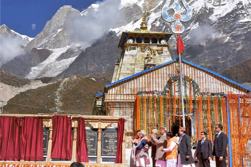 Modi in Kedarnath, narendra modi in Kedarnath, narendra modi Kedarnath visit, PM Modi in Kedarnath, Kedarnath visit, modi in Kedarnath, Narendra Modi, PM Modi lays foundation stones in kedarnath, uttarakhand flash floods, Modi in uttarakhand, PM Modi uttarakhand visit, narendra modi in uttarakhand, uttarakhand cm, Himalayan shrine, modi at Himalayan shrine, PM Modi at Himalayan shrine