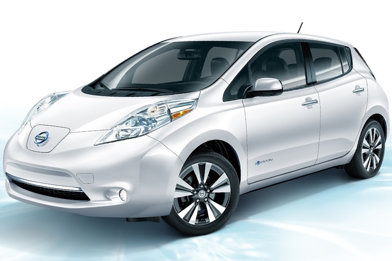Nissan Leaf Now it’s been a will-they won’t they situation with Nissan and their Leaf which Nissan first showcased in the 2012 Auto Expo. The company is yet to reveal whether they will bring the leaf to India, and whether they will bring it with intent to be competitive or as CBUs is also in question. The Leaf however is capable of 0-100 times of 8.8 seconds and a range of 400 kms on a single charge. That aside it is level-2 autonomous and gets cool features like Nissan’s E-pedal which functions allows the throttle pedal to both brake and accelerate.