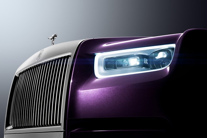 The face of the Rolls-Royce Phantom also features a new front grille which is integrated into the surrounding bodywork. The grille is made from hand-polished stainless steel.