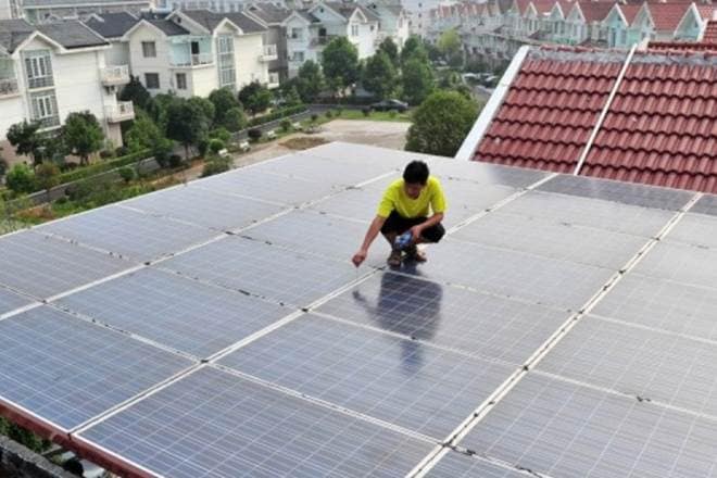 Transparent solar cells, Transparent solar materials, solar cells, solar materials, invisible light waves, bulkier rooftop solar units, transparent solar applications, transparent luminescent solar concentrator