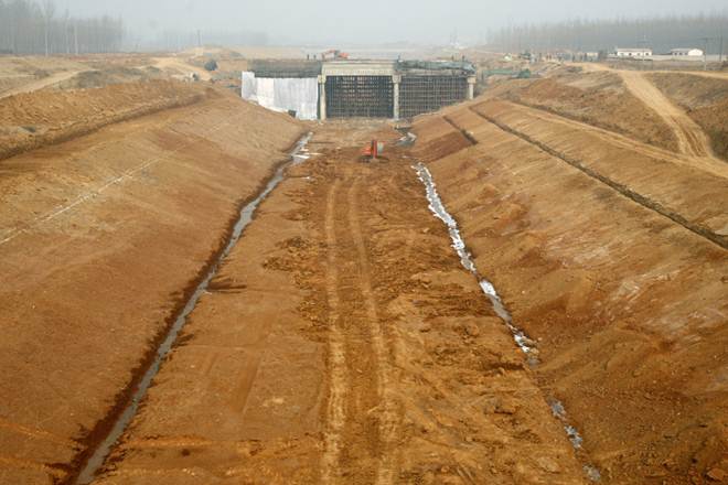 China, world longest canal network, longest canal network of world, longest pipeline network, water diversion project, China diverts water