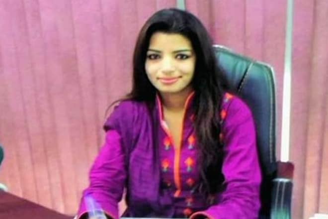 Zeenat Shahzadi, hamid ansari, pakistani journalist, pakistan, pakistani woman journalist