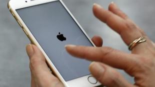 apple inc, apple company, apple iphone, apple, apple phones, apple mobiles, apple mobile devices, artificial intelligence, what is artificial intelligence, what is AI, iphone AI, iphone, iphone artificial intelligence