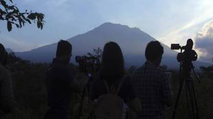 Bali, Indonesia, tourism sector, China