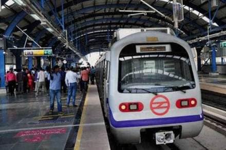 Delhi metro, Delhi Metro Fare, Delhi Metro New Fare, Delhi Metro Fare Chart, Delhi Metro Hike, Revised Fare of Delhi Metro, delhi metro fare hike, delhi metro fare chart, delhi metro new fare, delhi metro revised fare, delhi metro fare, dmrc fare, dmrc rate, delhi metro route, delhi metro route map, airport metro, delhi metrio lines, dmrc route, delhi metro time, last metro time, arvind kejriwal, aap
