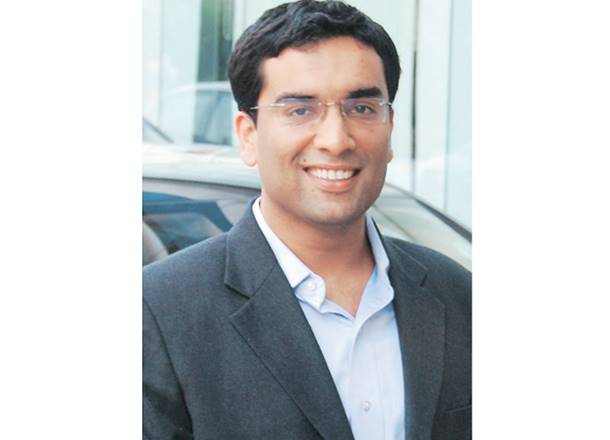 Paisabazaar, Naveen Kukreja, Disbursing loans