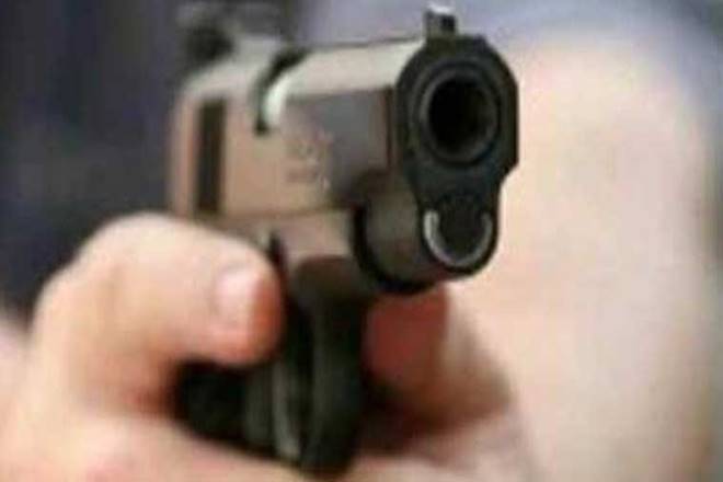 man shot on diwali over water dispute, man shot in kapashera, murder on diwali, india news