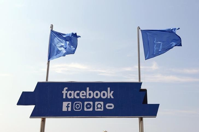 Facebook Inc, Washington Post, The Economist, websites, Articles, Trial Facebook Inc, Washington Post, The Economist, websites, Articles, Trial