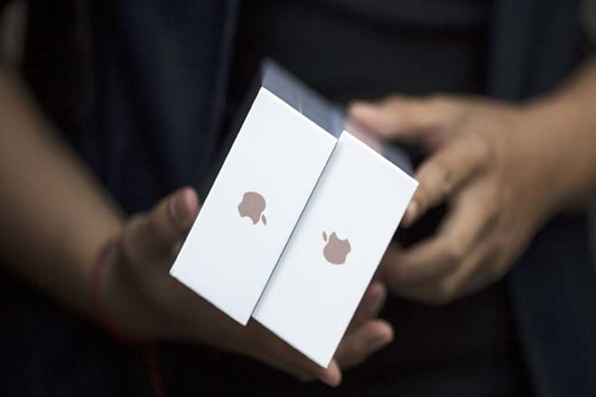 apple, apple engineer sacked, apple sacked engineer, iphone x video viral, iphone x viral video, Brooke Amelia Peterson