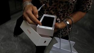 Apple, iPhone7, iPhone8, KeyBanc Capital Markets, iPhoneX