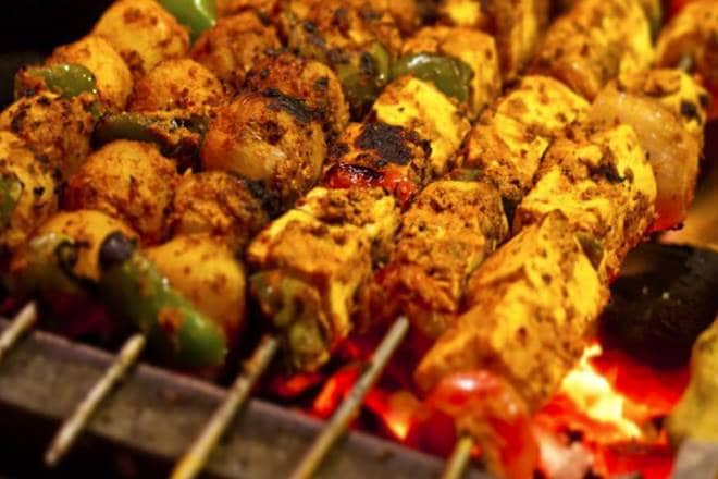 best restaurants across the globe, restaurants in India, famous restaurants in india, famous food joints, famous food joints in india