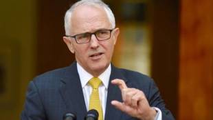 Malcolm Turnbull, Julie Bishop, Australian pm, citizenship crisis