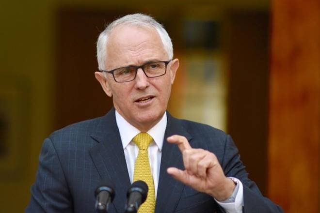 Malcolm Turnbull, Julie Bishop, Australian pm, citizenship crisis