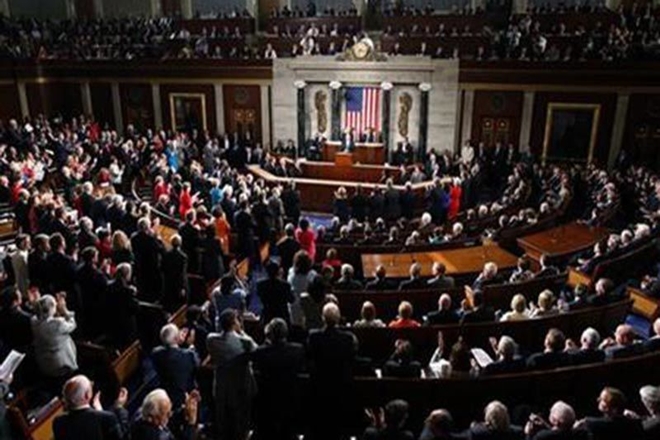 internet spying law, us, us senate, democrats, Senator Ron Wyden