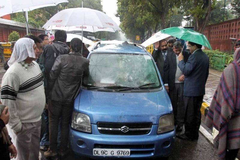 arvind kejriwal car, arvind kejriwal wagon r, arvind kejriwal, arvind kejriwal car stolen, AAP, Aam Aadmi Party,