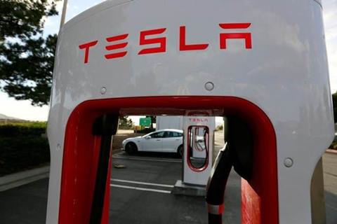Tesla, tesla employees, tesla employess fired, tesla engineers, tesla manager, tesla factory 