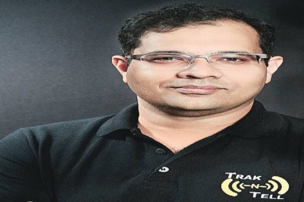 Track And Tell IoT startup, IoT products, Trak N Tell, car tracking solutions, IoT gadget, iOS apps, Brian Acton, Pranshu Gupta, Trakpod, Trak N Tell app