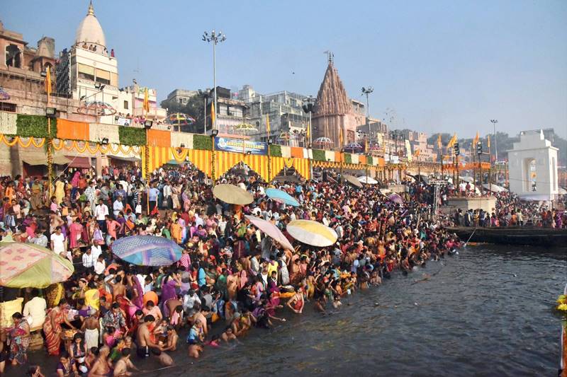 kartik purnima, kartik purnima 2017, kartik purnima devotees, kartik purnima rituals, kartik purnima timings, kartik purnima date, kartik purnima puja, kartik purnima history, kartik purnima tithi, kartik purnima drikpanchang