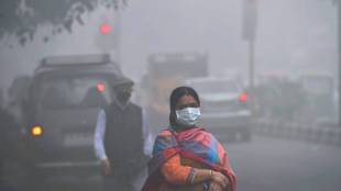 Delhi air pollution Live Updates, delhi air pollution, pollution in delhi, delhi pollution in delhi ncr, delhi, cm arvind kejriwal, manish sisodia, aap, delhi cm arvind kejriwal, haryana, punjab, pollution