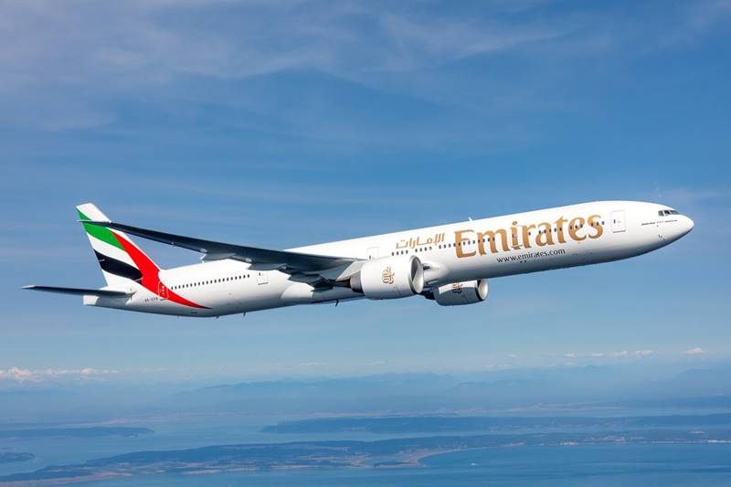 dubai air show, Dubai Air Show 2017, dubai, Emirates, Emirates first class private suites, Emirates suites, luxury travel Boeing, Boeing 777, Airbus, aircraft, A380, airplane, plane, fighter jets, drones, armored vehicles, missiles, airlines, dubai photos, dubai air show photos, dubai air show images