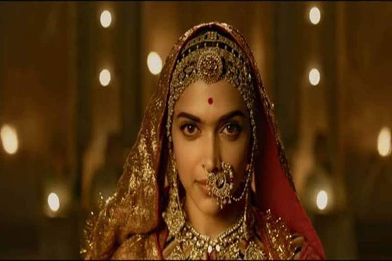 Padmavati, padmavati controversy, Padmavati row, padmavati protest, padmavati violence, sanjay leela bhansali, deepika padukone, ranveer singh