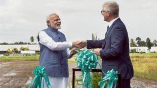Narendra Modi in Philippines, Narendra Modi Philippines visit, Narendra Modi in manila, pm modi, pm narendra modi, PM visits rice research institute, latest news, latest pics, modi photos, modi in philippines photos