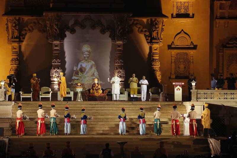 Gandhinagar Akshardham Temple, Akshardham Temple, Akshardham Temple silver jubilee, pm narendra modi, pm modi, modi, modi in gujarat, gujarat, Akshardham pics