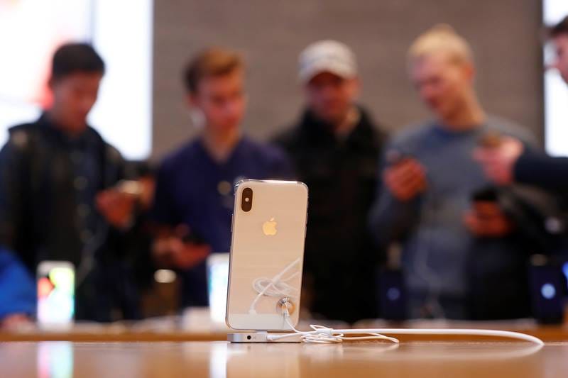 apple, apple iphone x, iphone x, iphone x in stores, iphone x launce, iphone x on sale, iphone x, apple store, buy iphone x, buy apple iphone x