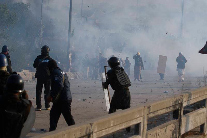 islamabad, islamabad sit in, islamabad dharna, islamabad operation, islamabad protest, islamabad clash, pakistan clash, pakistan news, pakistan media, world news