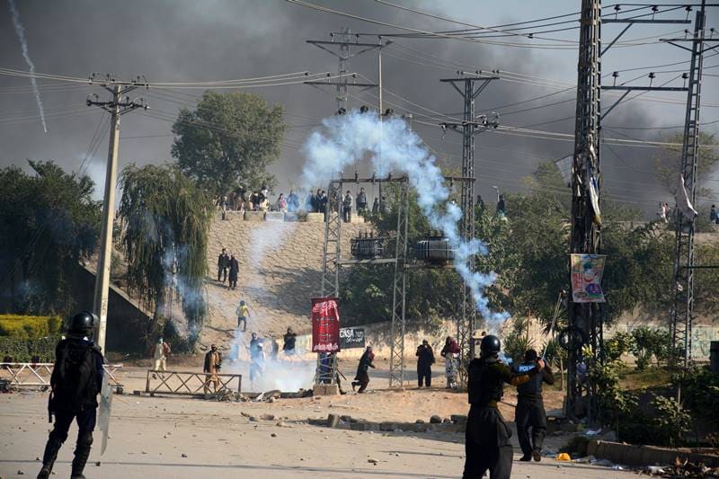 islamabad, islamabad sit in, islamabad dharna, islamabad operation, islamabad protest, islamabad clash, pakistan clash, pakistan news, pakistan media, world news
