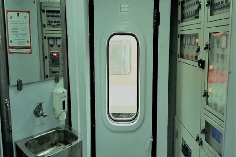 operation swarn, Sealdah Rajdhani booking, Sealdah Rajdhani revamp
