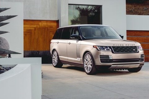 2018 Range Rover SVAutobiography unveiled at LA Auto Show: Find out what’s special in this Rs 1.35 crore SUV