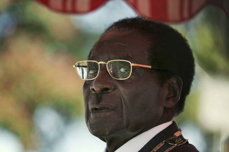 robert mugabe, robert mugabe resigns, Zimbabwe, Zimbabwe celebrates, south africa, mugabe, mugabe life, mugabe wife, mugabe rule, mugabe rule ends, zimbabwe latest news