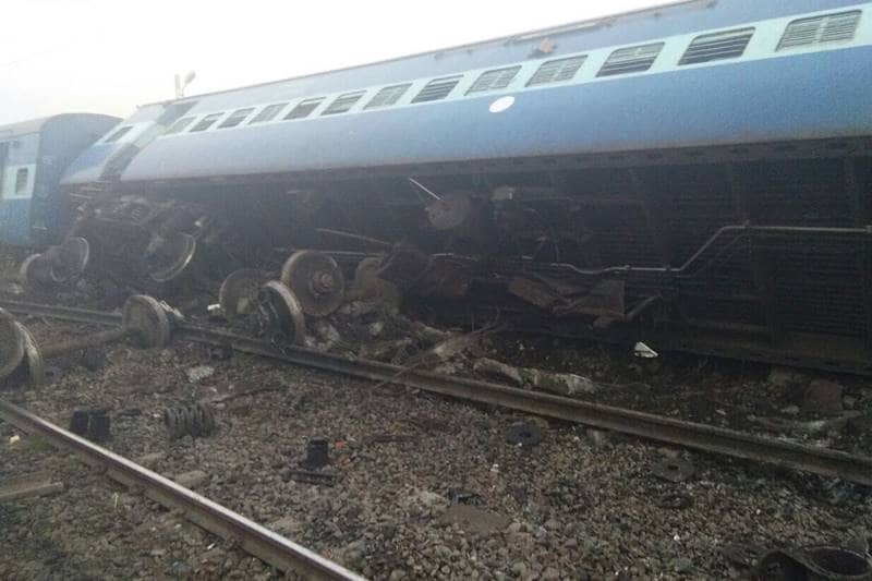 Vasco Da Gama-Patna Express, Vasco Da Gama-Patna Express derails, train derails, railways news, indian railways, train derails in india, train derails news, train status, Vasco Da Gama-Patna Express route, Vasco Da Gama-Patna Express status, up, uttar pradesh, patna, patna news