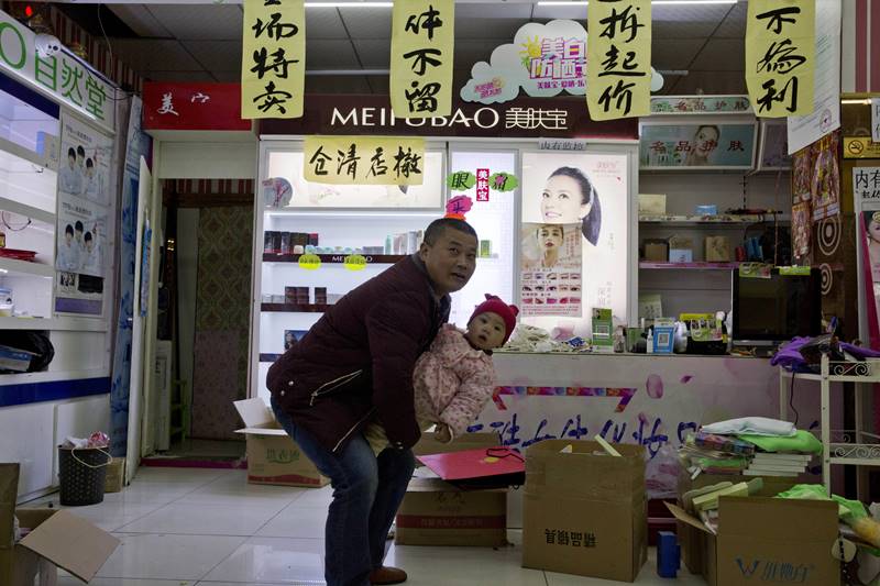 Beijing, china, migrants, china migrants, chinese migrants, beijing clears migrants, low cost worker, low cost job, Chinese migrant workers, factory workers, construction laborers, china news, china latest