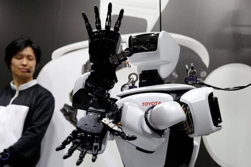Toyota, humanoid robot, humanoid robot T-HR3, International Robot Exhibition, third generation humanoid robot, T-HR3, tokyo, japan, china, robot, artificial intelligence, technology