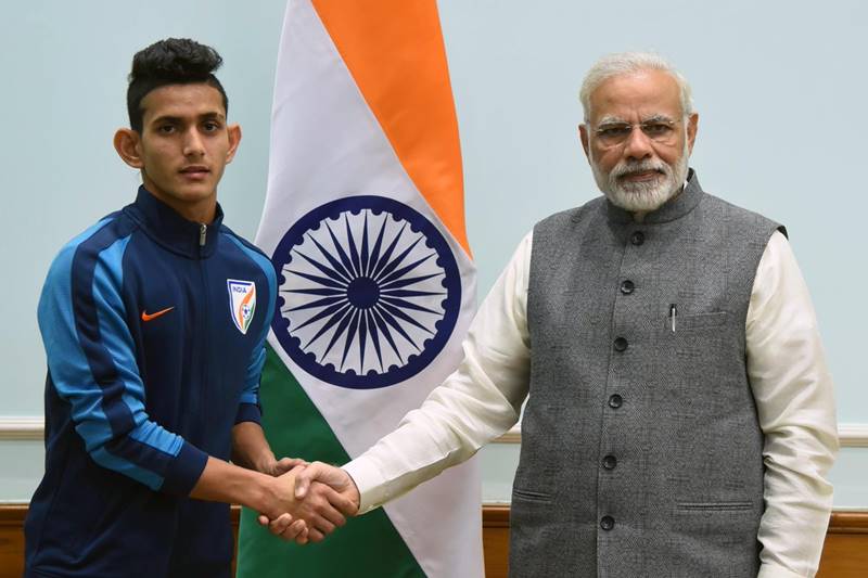 modi, pm modi, pm narendra modi, narendra modi, FIFA U-17 World Cup, football, football players, footballers, FIFA, india, game, players, young players, sports, sports india, sports pics, sports news