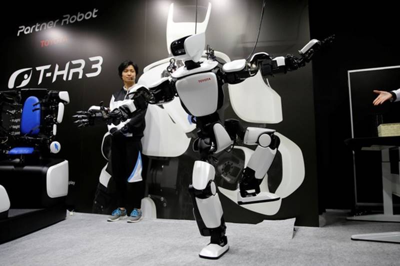 Toyota, humanoid robot, humanoid robot T-HR3, International Robot Exhibition, third generation humanoid robot, T-HR3, tokyo, japan, china, robot, artificial intelligence, technology