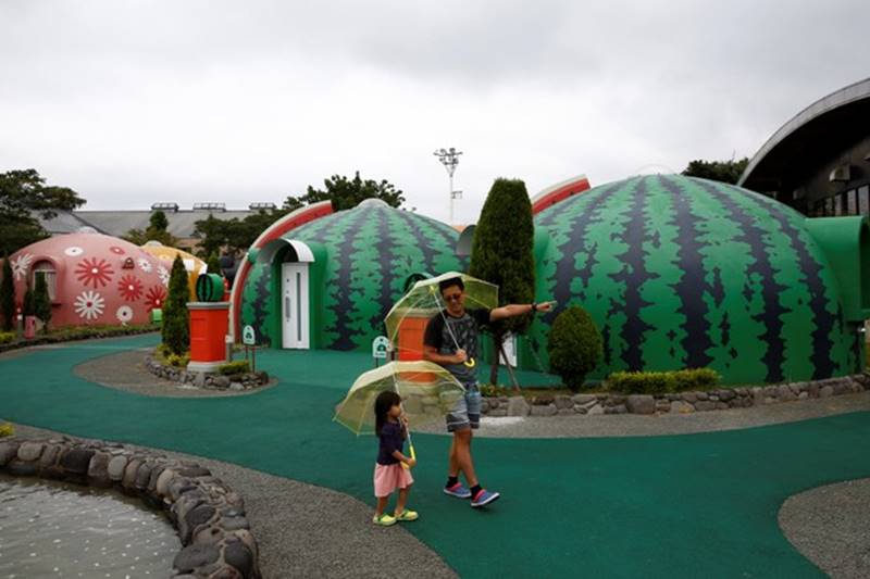 japan, earthquake, earthquake-resistant, dome houses, earthquake-resistant dome houses, asia, Aso Farm Land Kumamoto Prefecture
