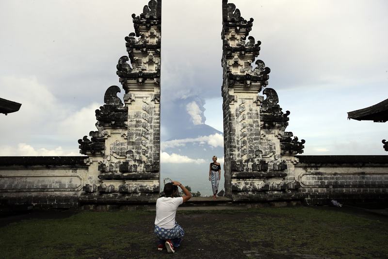 Volcano eruption in Bali, Mount Agung volcano, Bali Volcano, Bali airspace, Bali airport, Bali flights cancelled, Bali airport shut down, Bali Volcano, Pacific ``Ring of Fire''