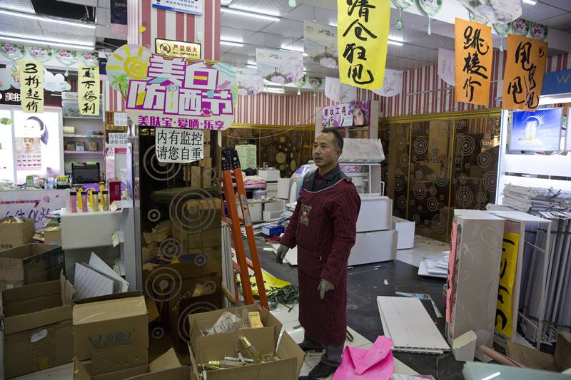 Beijing, china, migrants, china migrants, chinese migrants, beijing clears migrants, low cost worker, low cost job, Chinese migrant workers, factory workers, construction laborers, china news, china latest