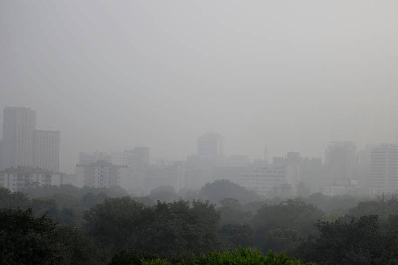 Delhi air pollution Live Updates, delhi air pollution, pollution in delhi, delhi pollution in delhi ncr, delhi, cm arvind kejriwal, manish sisodia, aap, delhi cm arvind kejriwal, haryana, punjab, pollution