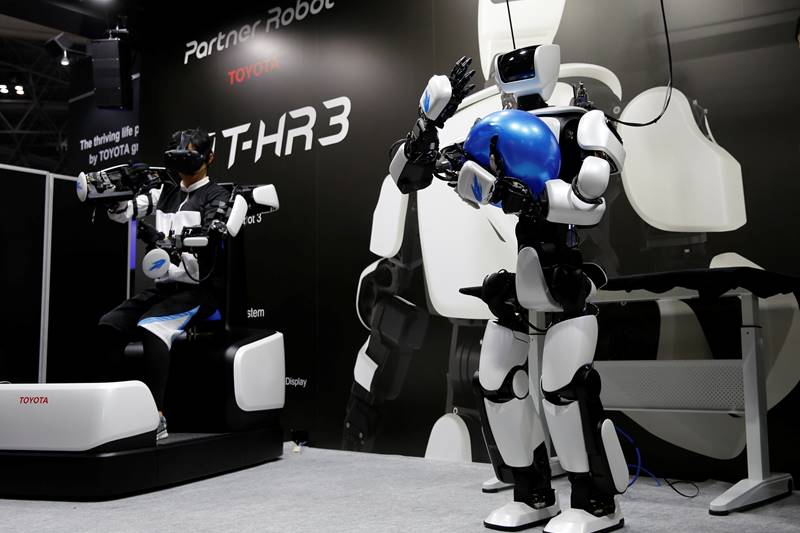 Toyota, humanoid robot, humanoid robot T-HR3, International Robot Exhibition, third generation humanoid robot, T-HR3, tokyo, japan, china, robot, artificial intelligence, technology