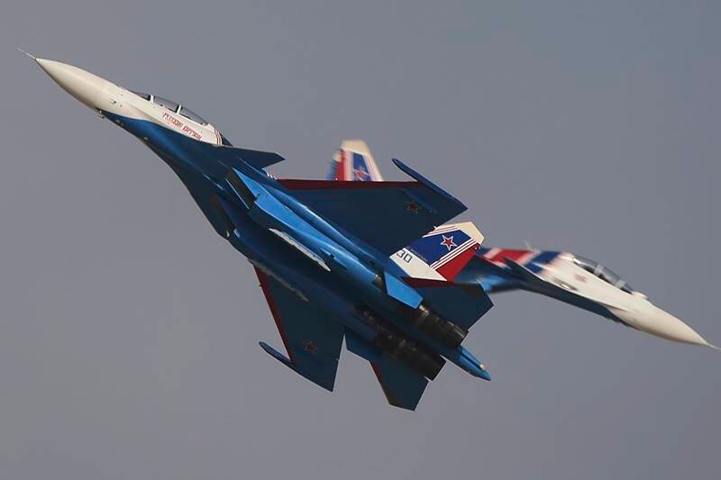 dubai air show, dubai, Emirates, Boeing, Airbus, aircraft, A380, airplane, plane, fighter jets, drones, armored vehicles, missiles, airlines, dubai photos, dubai air show photos, dubai air show images