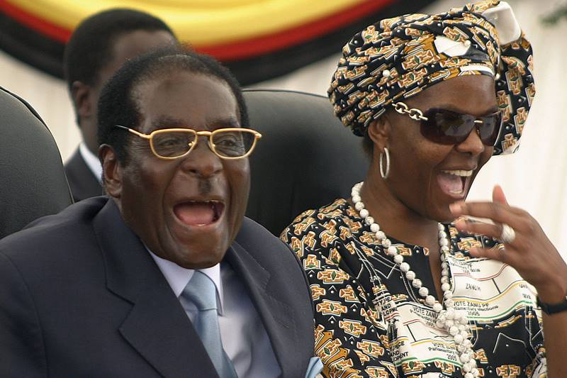 Zimbabwe crisis, Zimbabwe military coup, Zimbabwe, Zimbabwe president Robert Mugabe, Robert Mugabe, Grace Mugabe, Zimbabwe military, Zimbabwe army, Zimbabwe politics